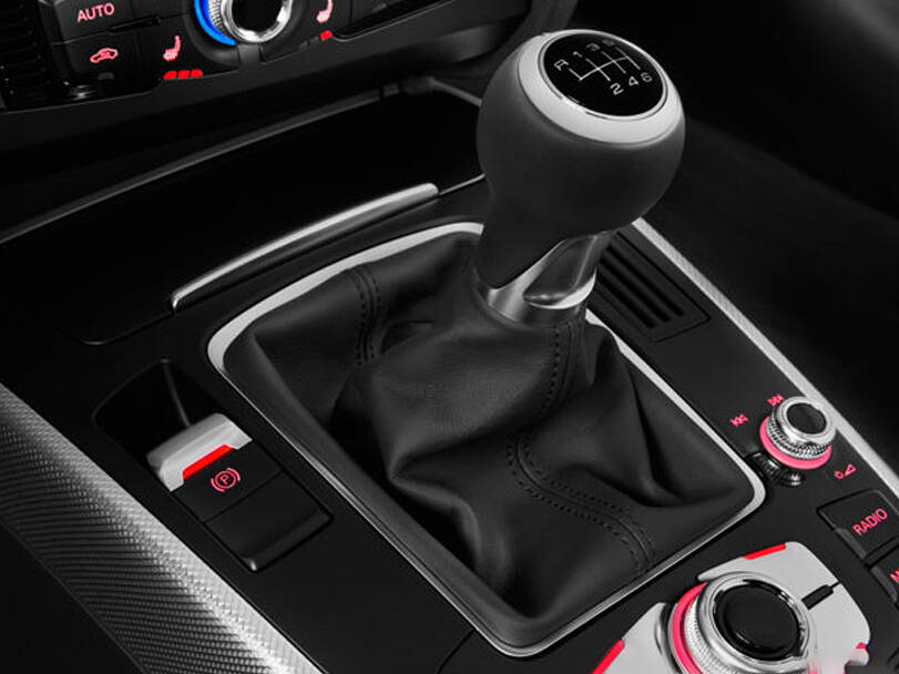 makes.audi model_series.a4 IMAGE