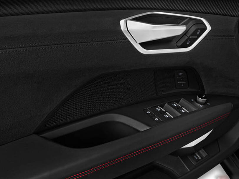 audi e-tron IMAGE