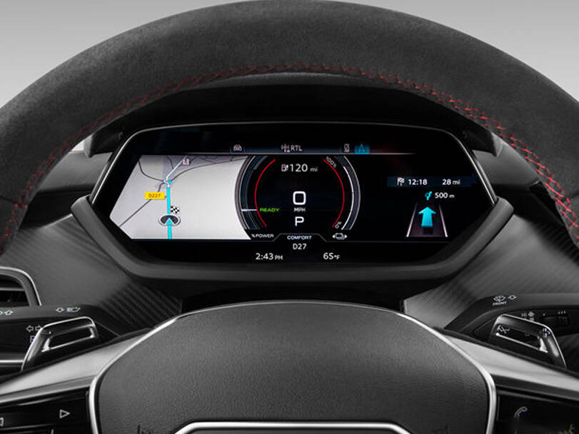 makes.audi models.e-tron IMAGE