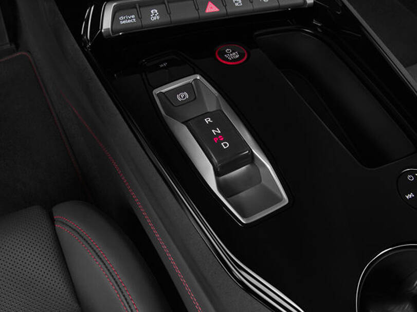 audi e-tron IMAGE