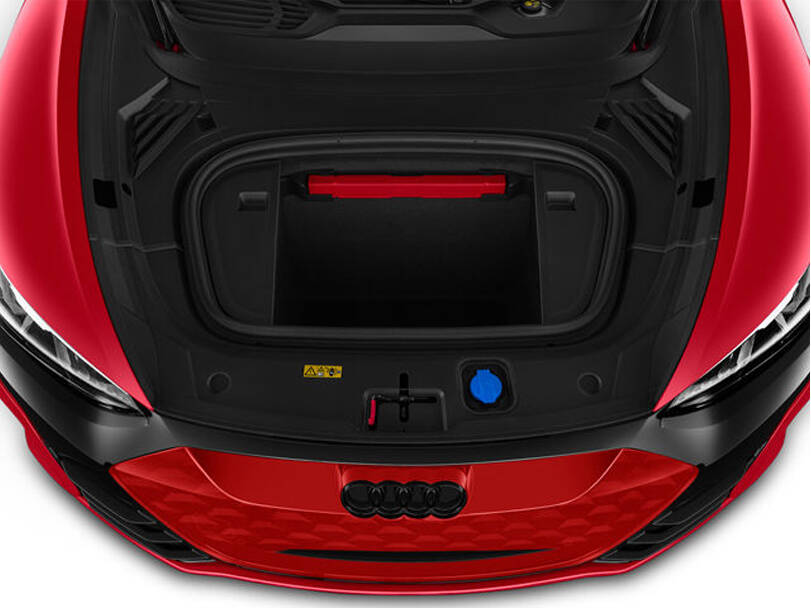 makes.audi models.e-tron IMAGE