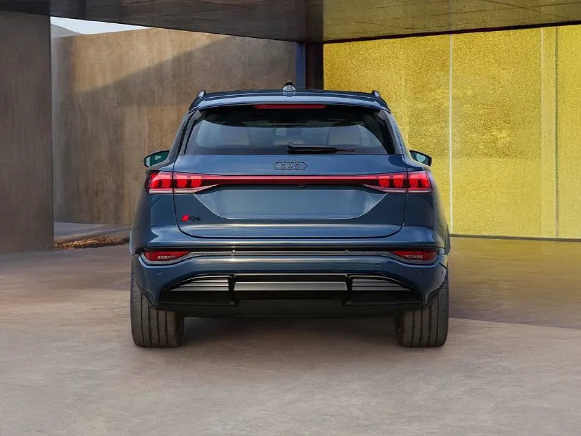 audi q6 IMAGE