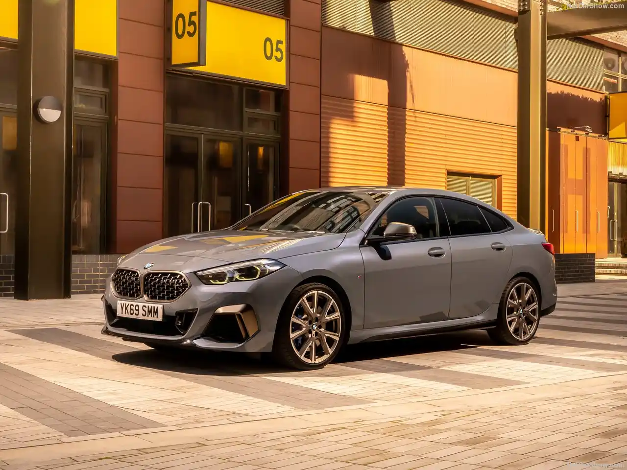 Bmw 235