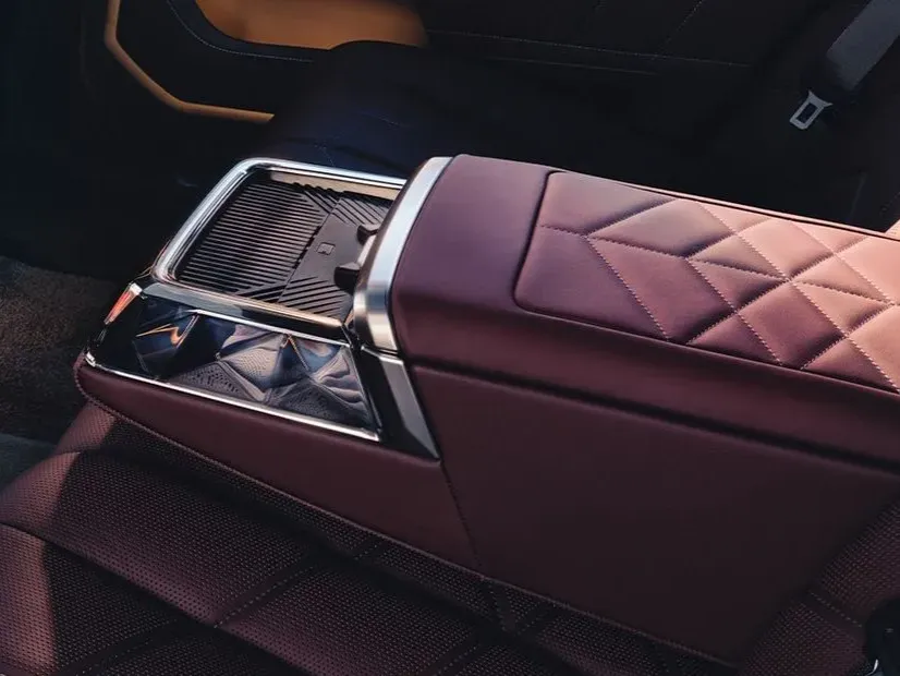 bmw 740 IMAGE