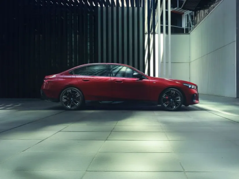 bmw i5 IMAGE