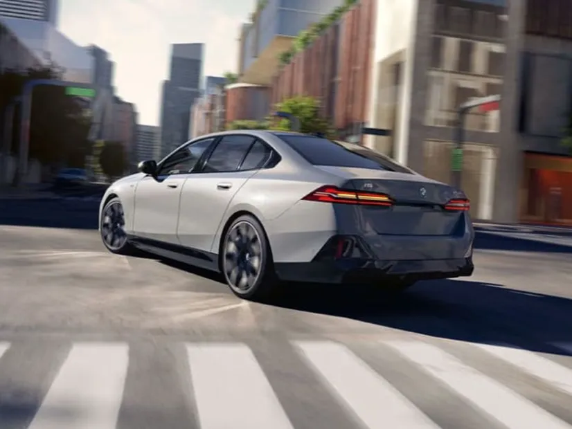 bmw i5 IMAGE