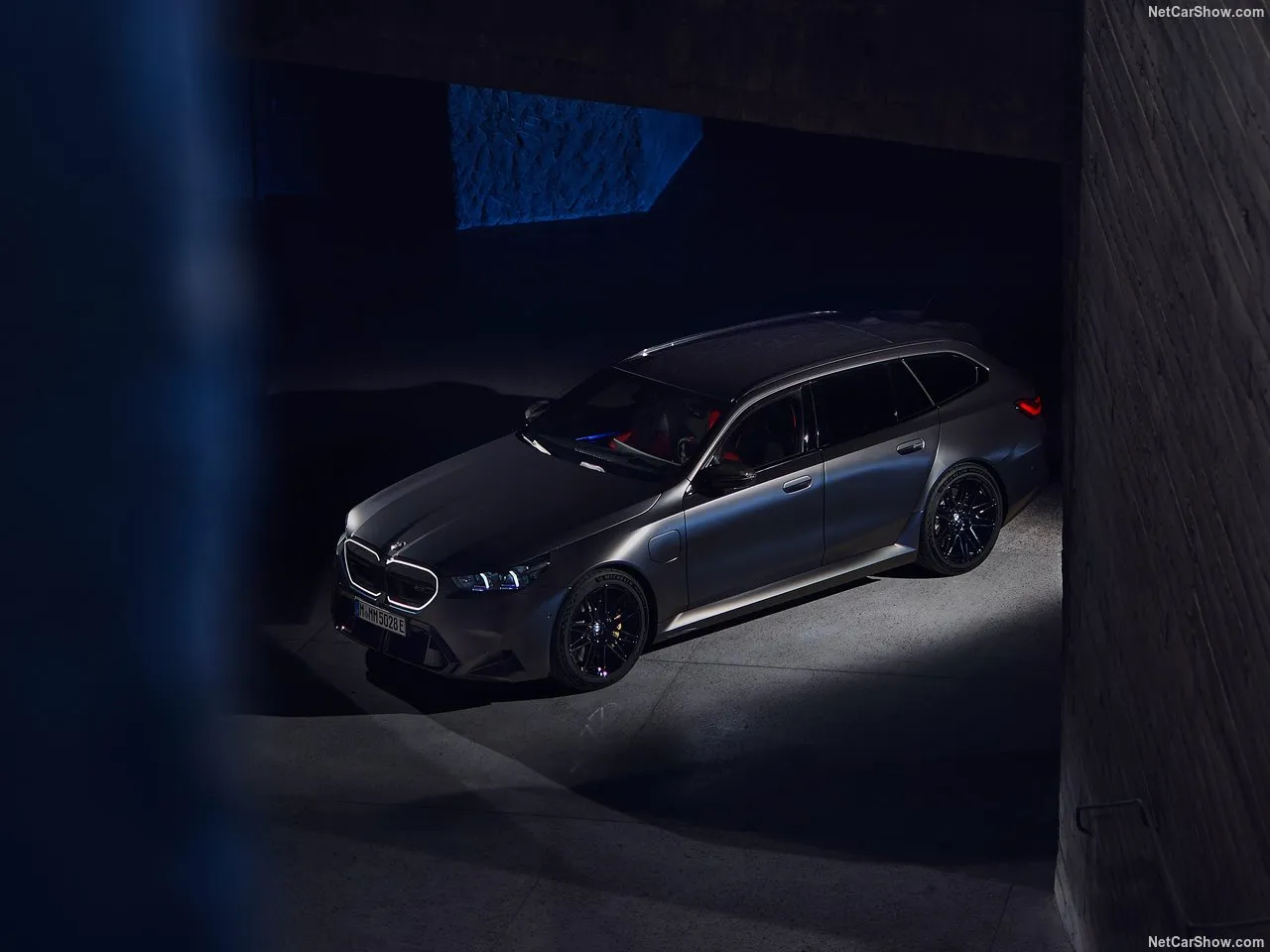 bmw m5 IMAGE