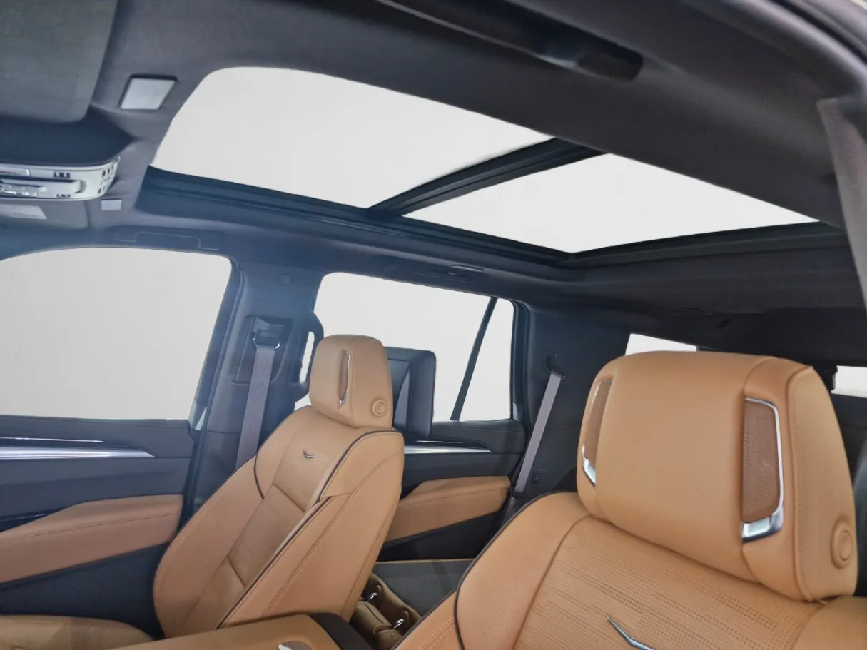 cadillac escalade IMAGE
