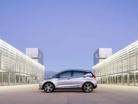 chevrolet bolt-ev IMAGE