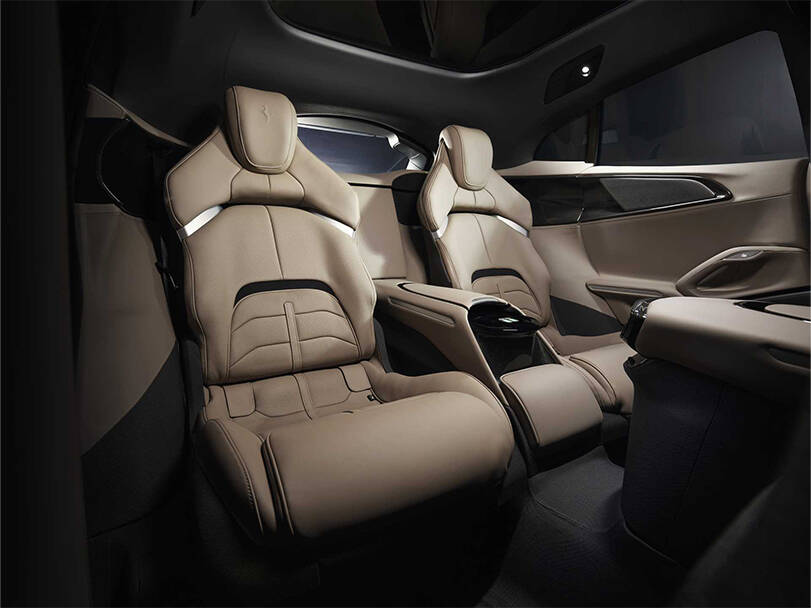 ferrari purosangue IMAGE