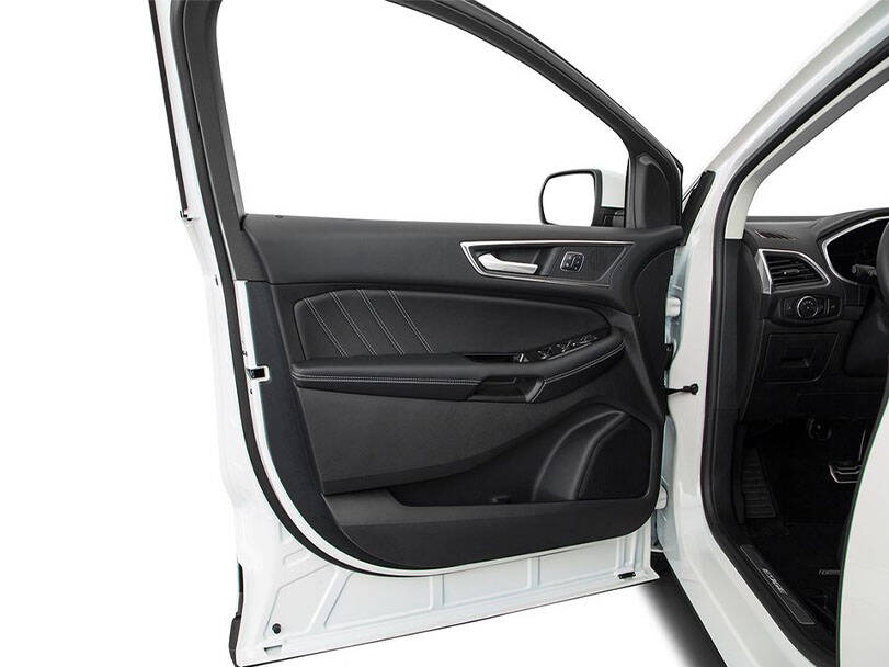 makes.ford models.edge IMAGE