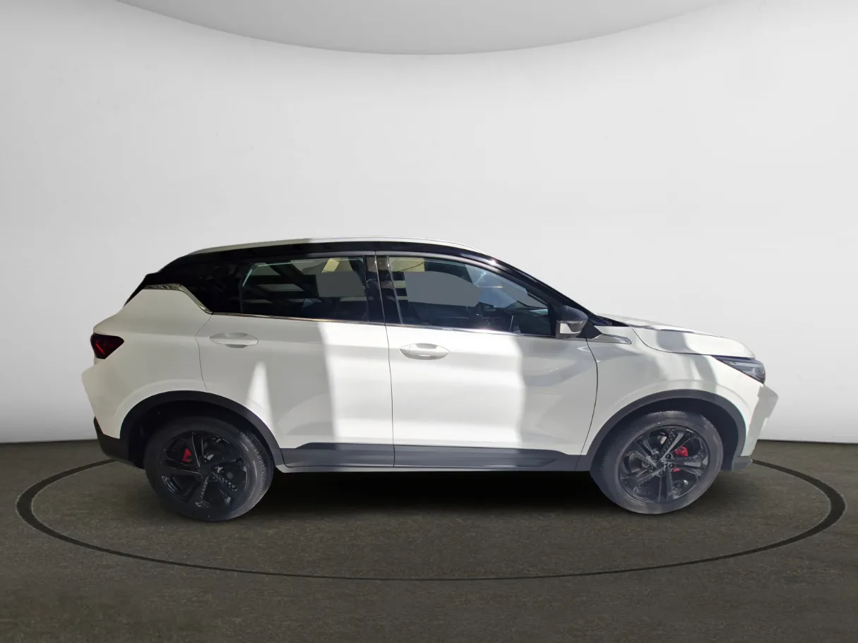 geely coolray IMAGE