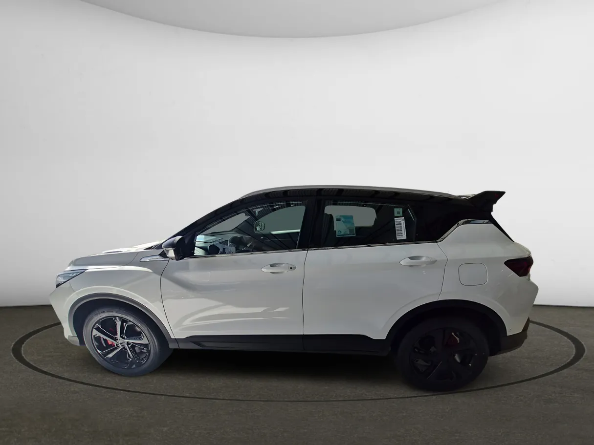 geely coolray IMAGE