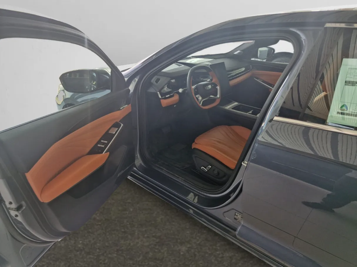 geely preface IMAGE