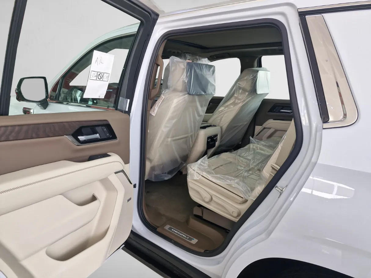 makes.gmc models.yukon IMAGE