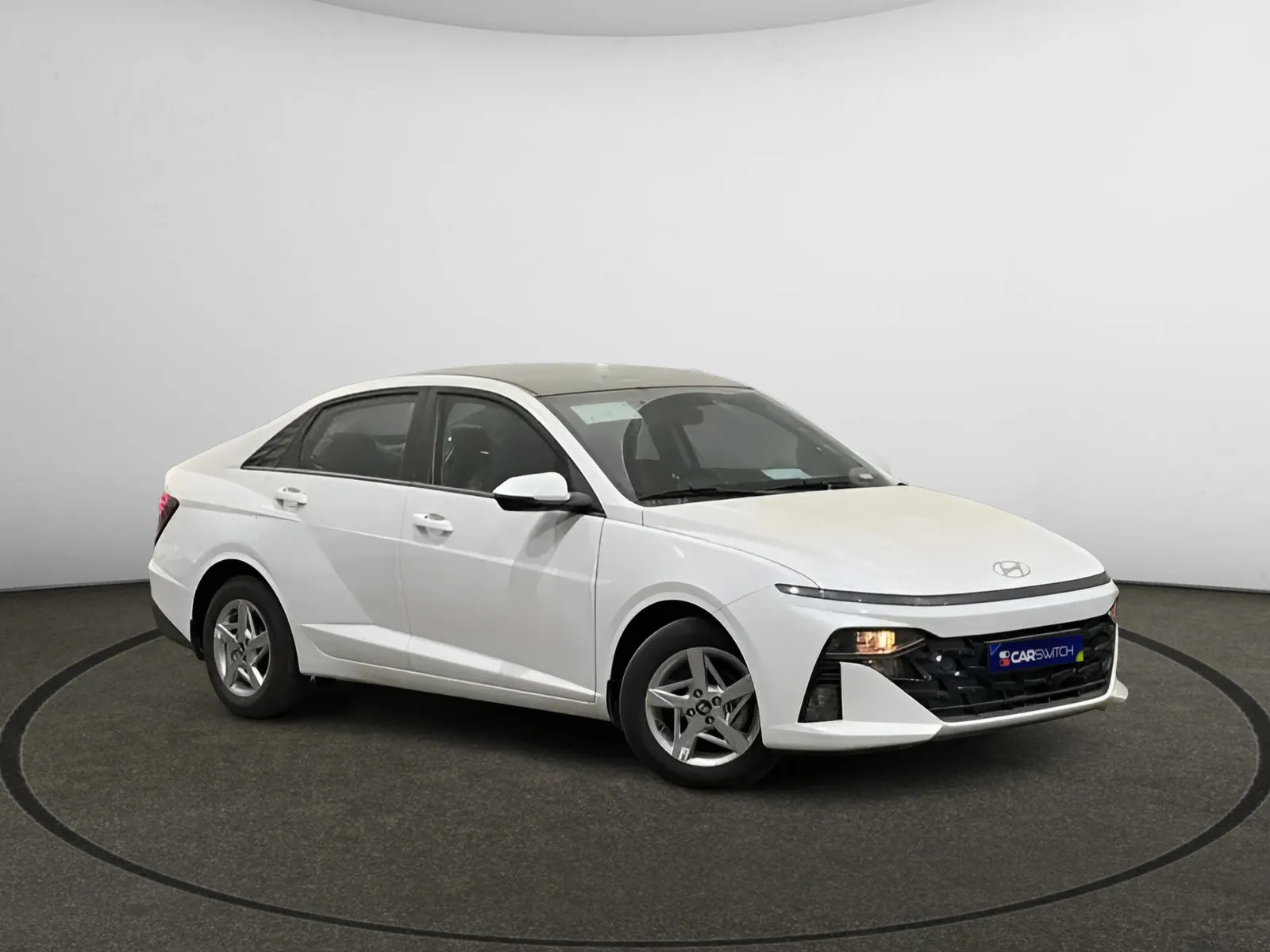 hyundai accent IMAGE