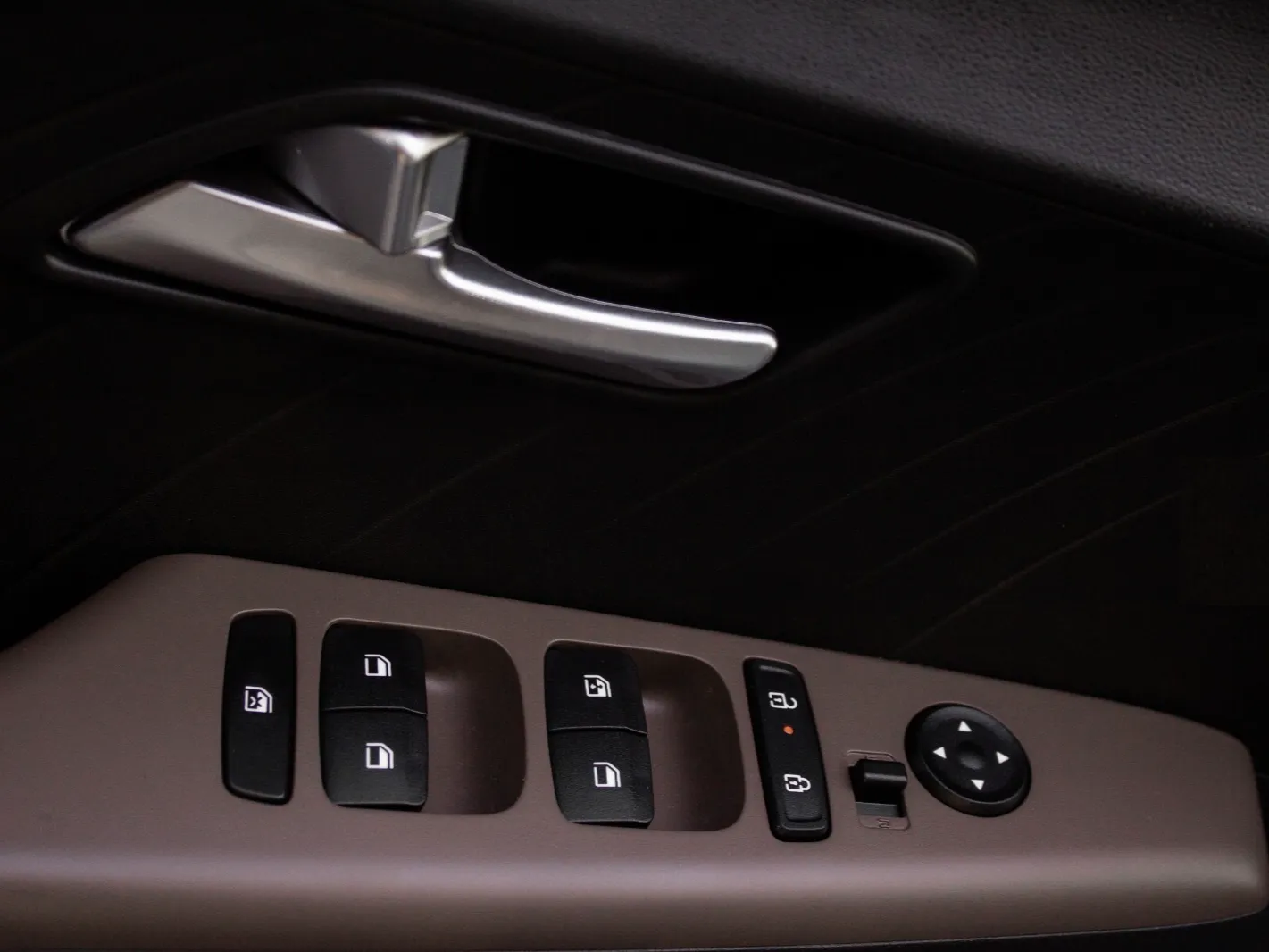 hyundai accent IMAGE