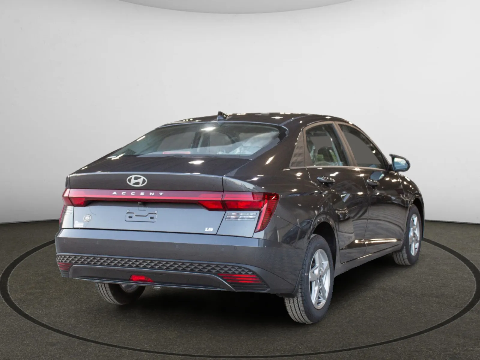hyundai accent IMAGE