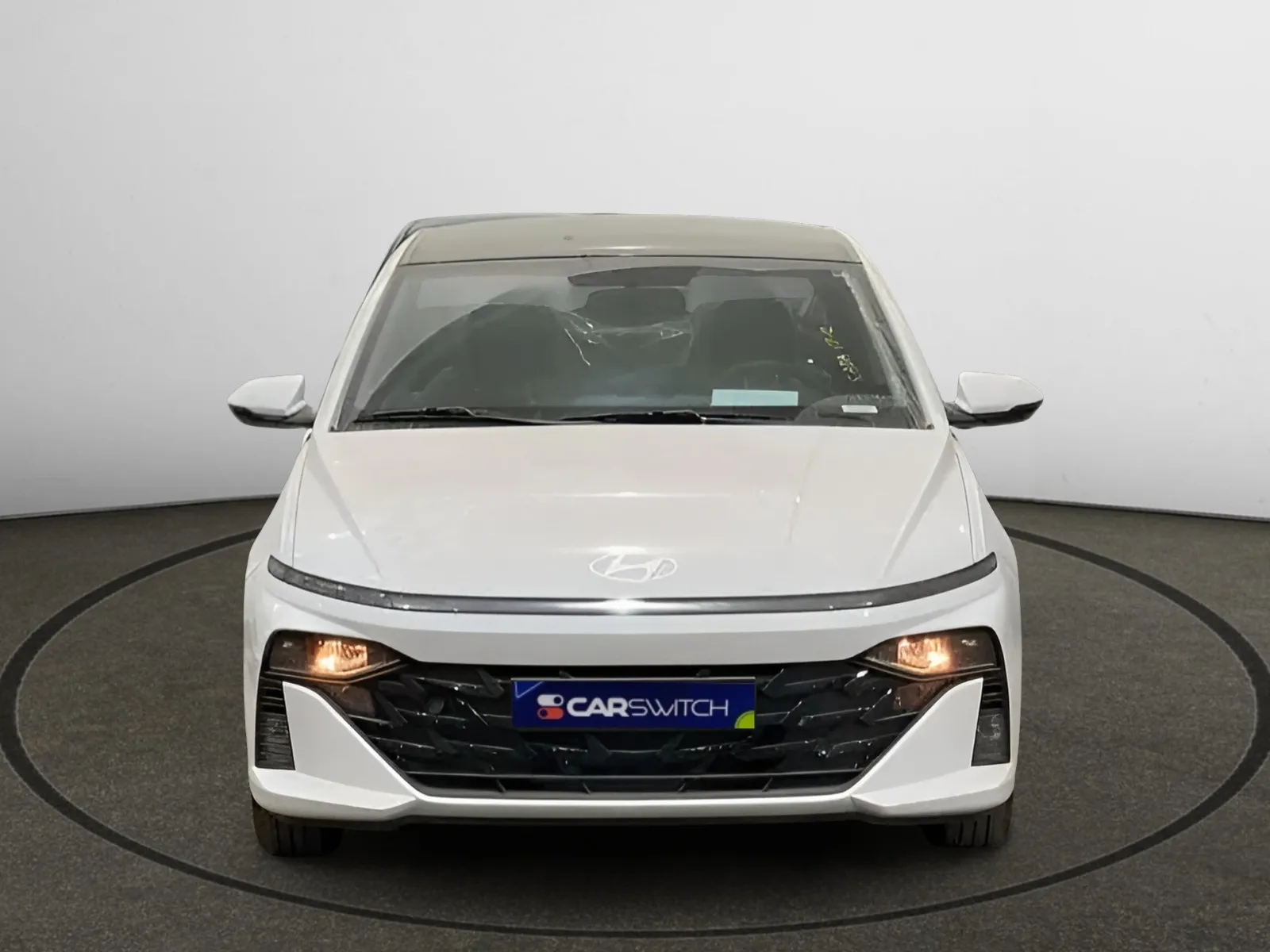 hyundai accent IMAGE