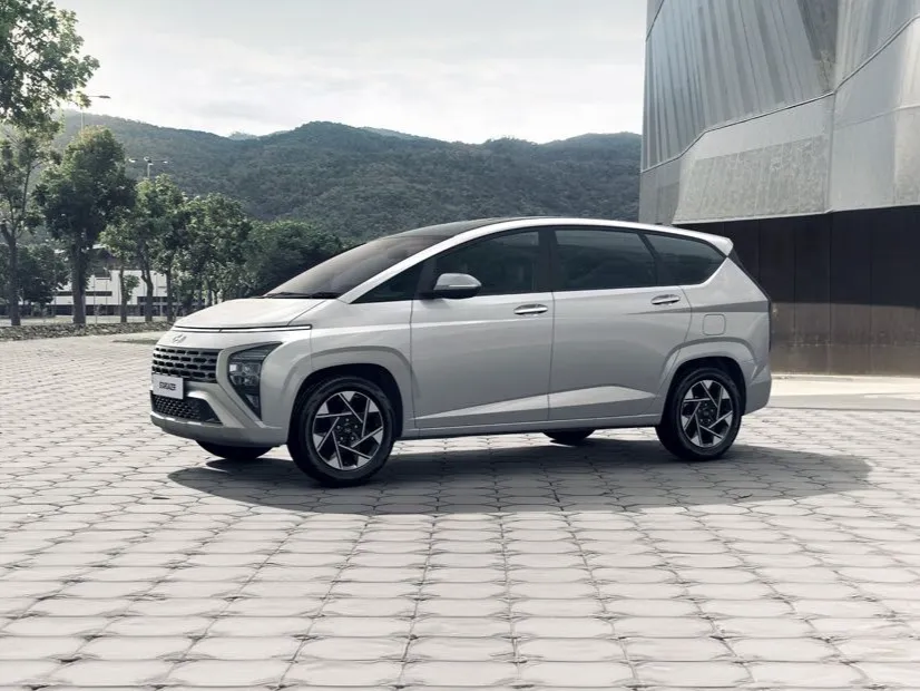 hyundai stargazer IMAGE