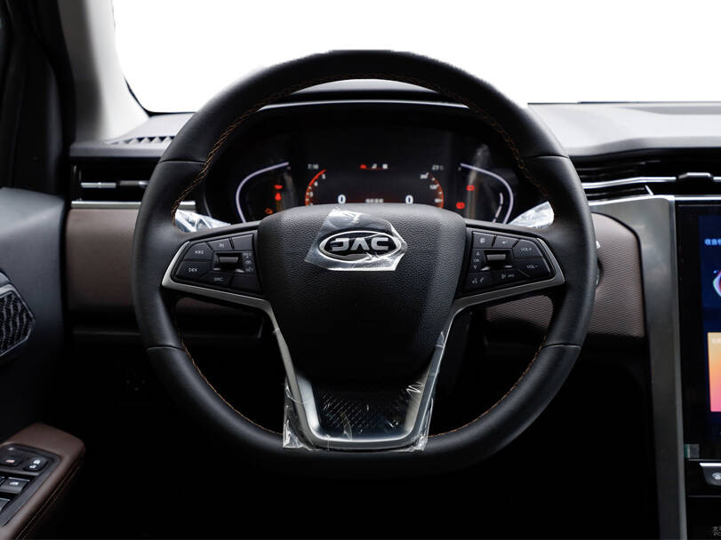 jac t8 IMAGE