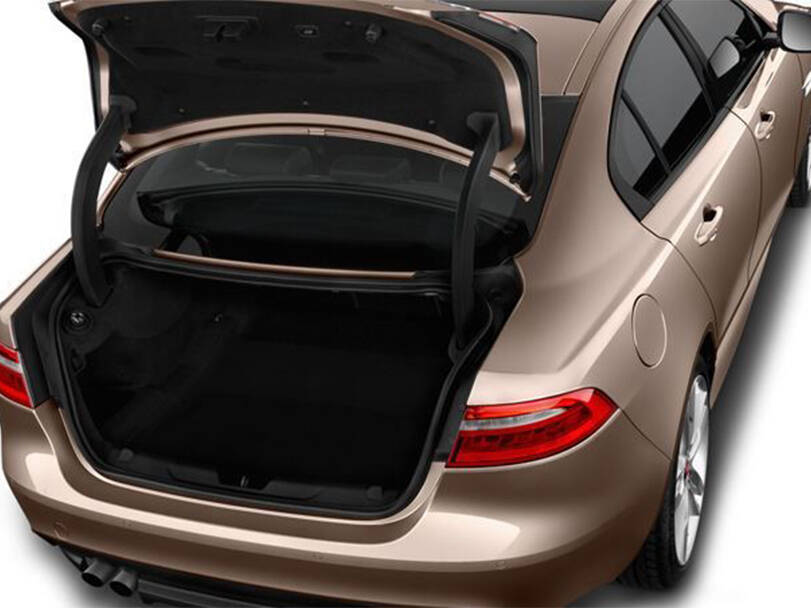 jaguar xe IMAGE
