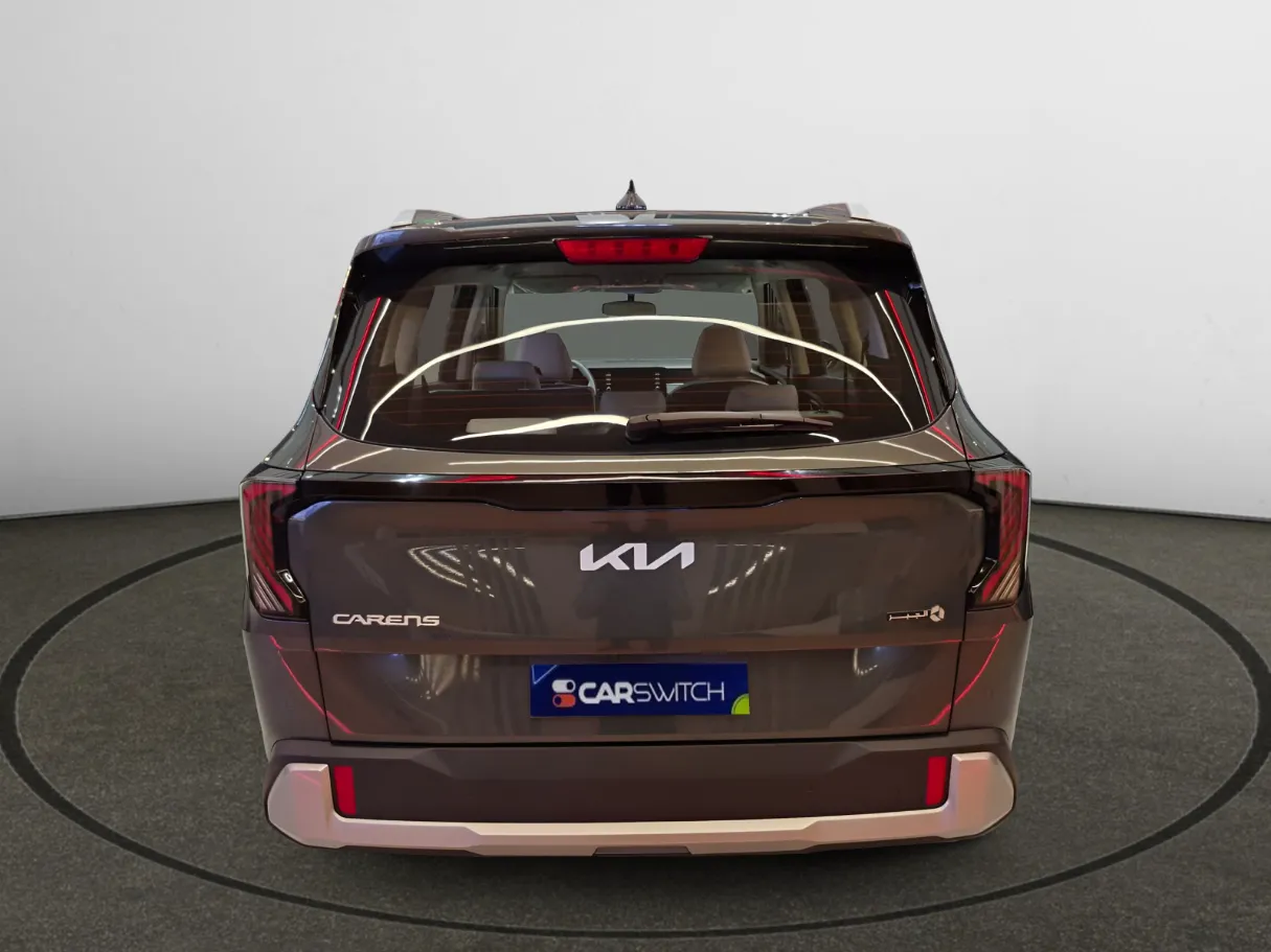 kia carens IMAGE