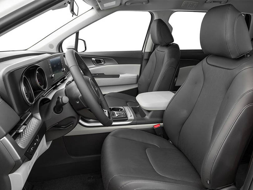 kia carnival IMAGE