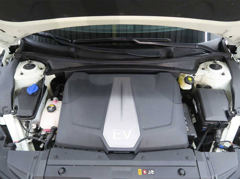 kia ev6 IMAGE