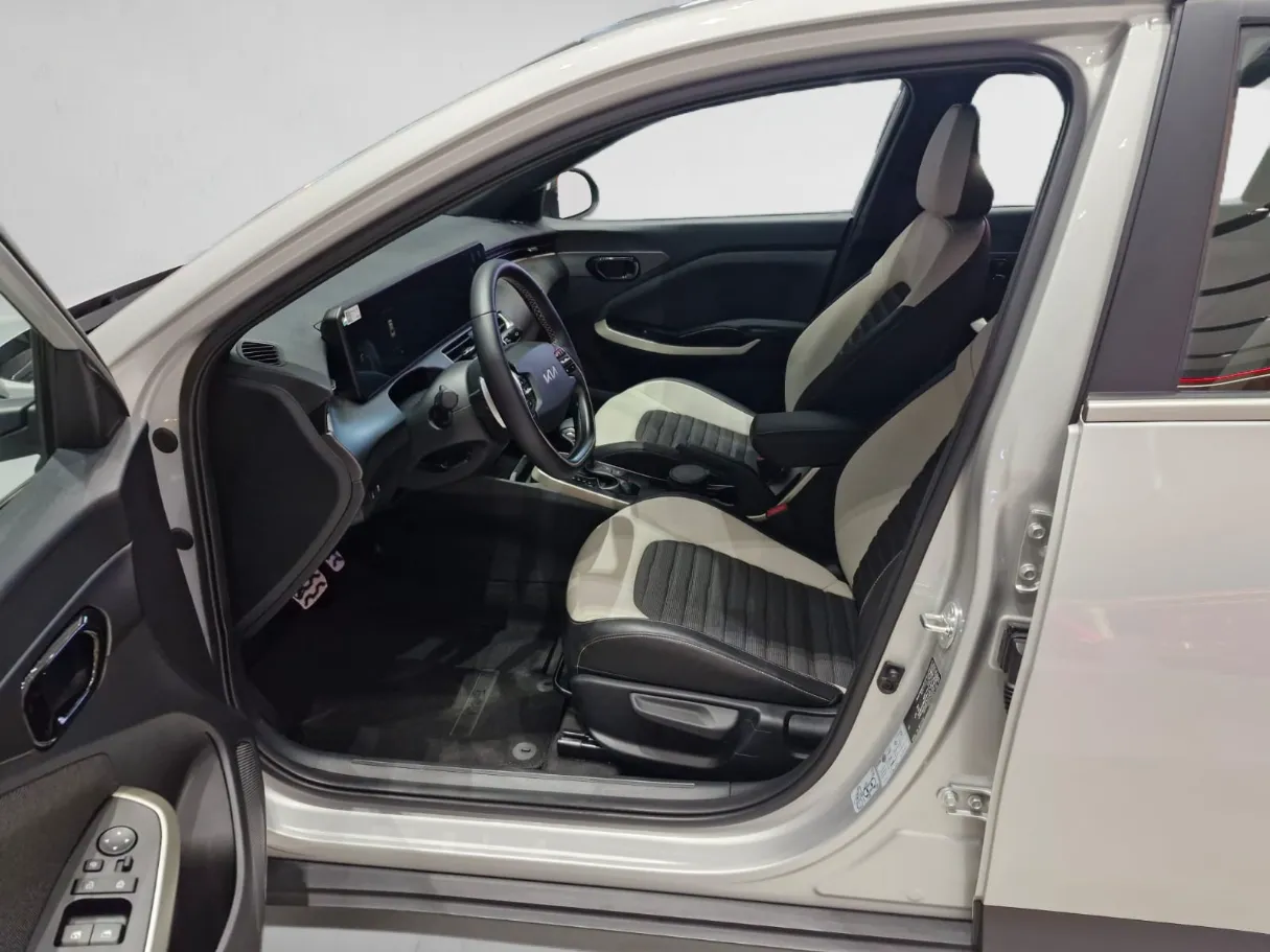 kia k3 IMAGE