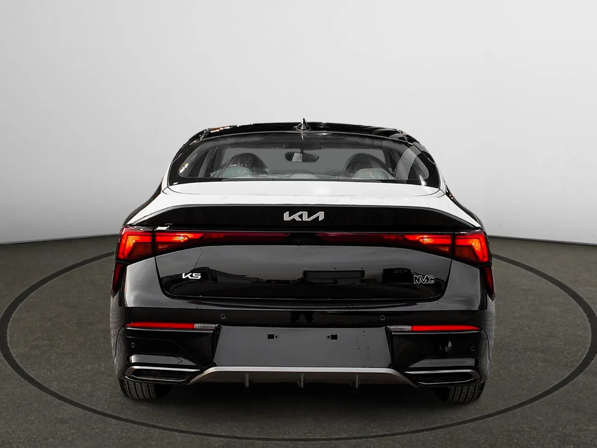 kia k5 IMAGE