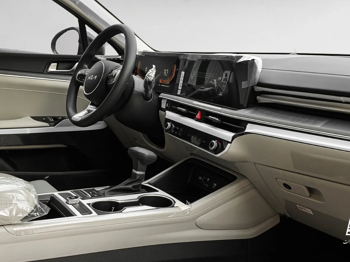 kia k5 IMAGE
