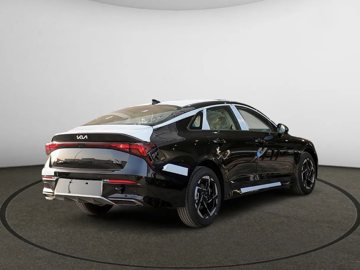 kia k5 IMAGE