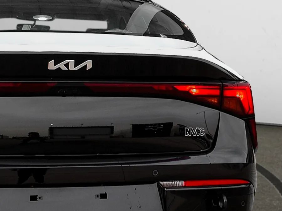 kia k5 IMAGE