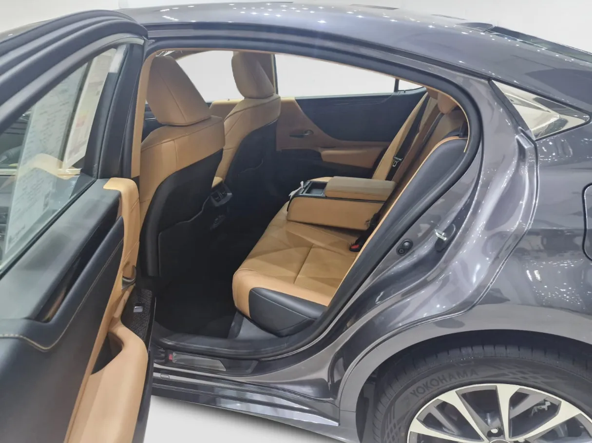 lexus es250 IMAGE