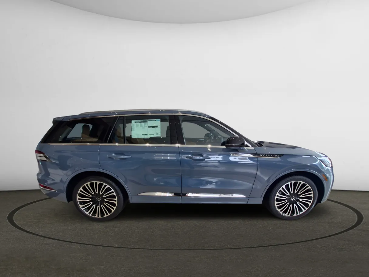 lincoln aviator IMAGE