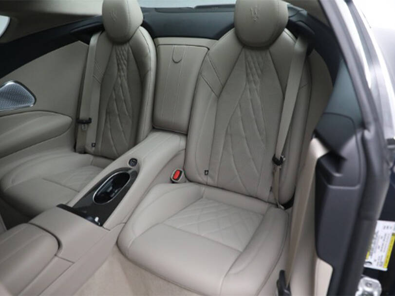 maserati grancabrio IMAGE