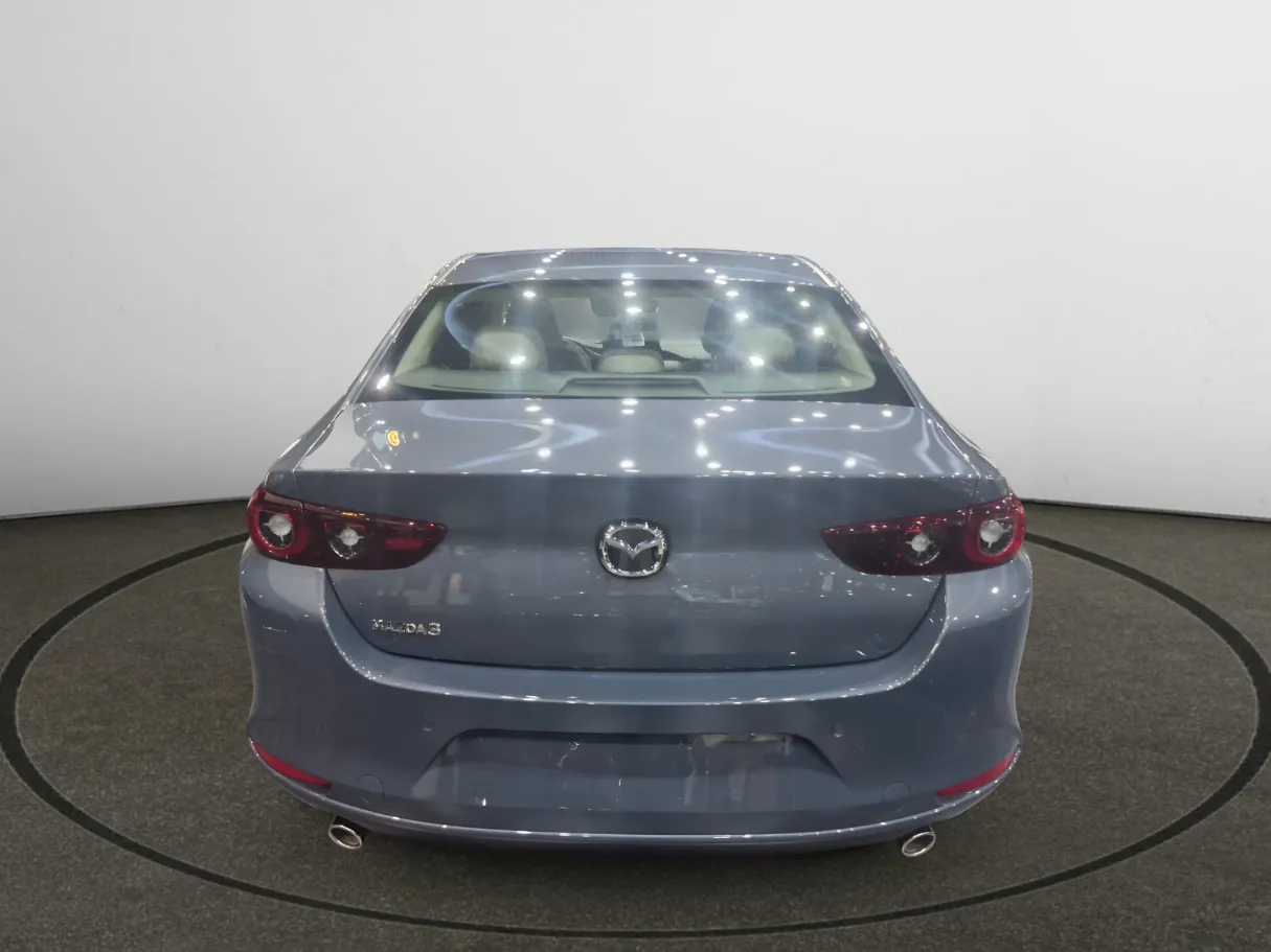 mazda 3 IMAGE