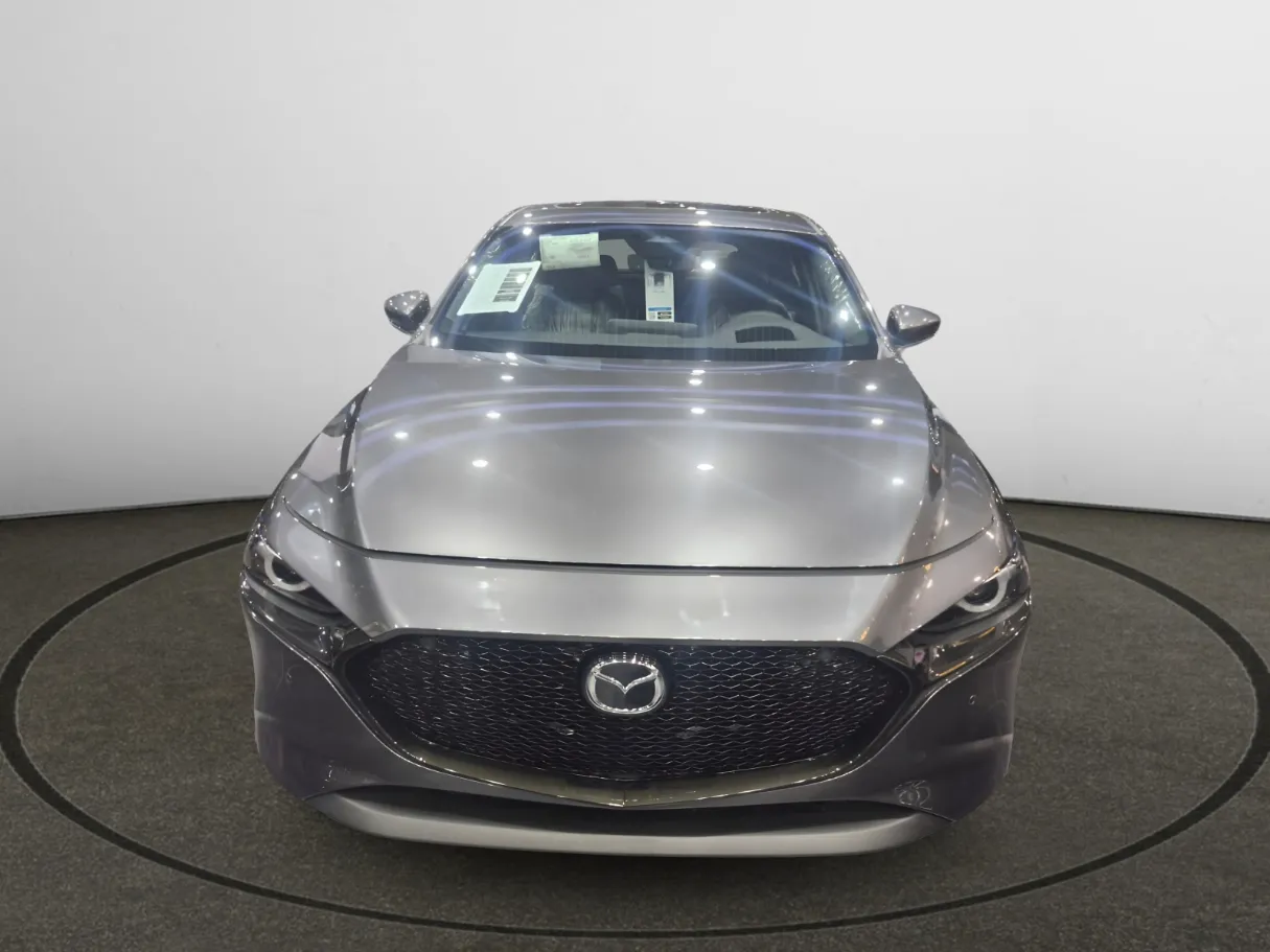 mazda 3 IMAGE