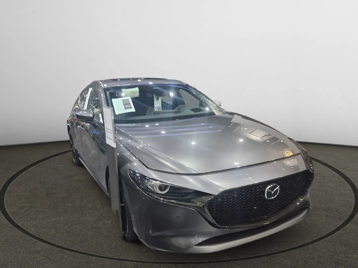 mazda 3 IMAGE