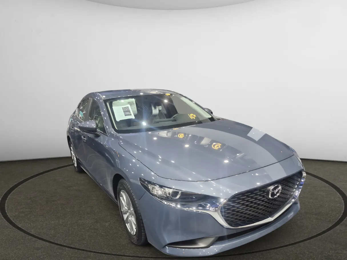 mazda 3 IMAGE
