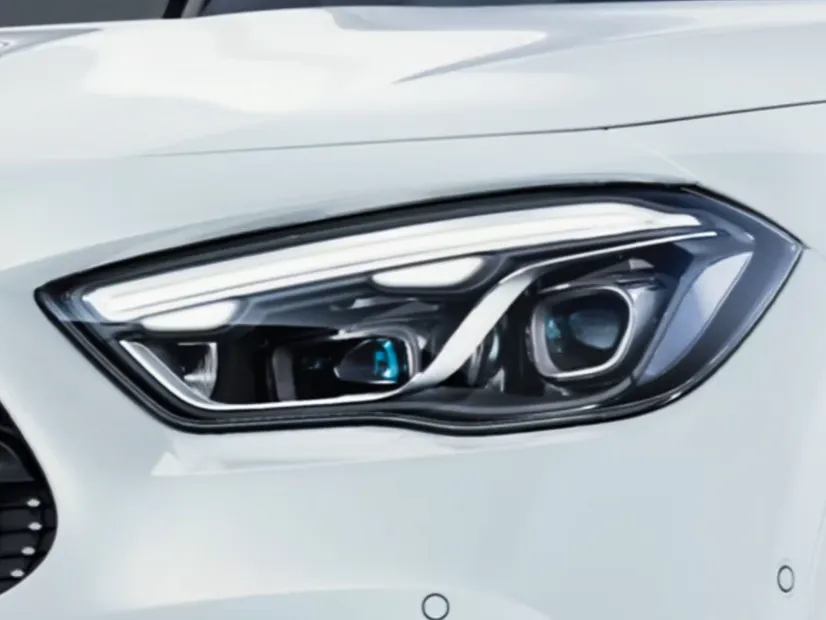 mercedes gla35-amg IMAGE