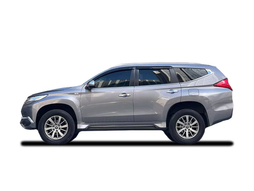 mitsubishi montero-sport IMAGE