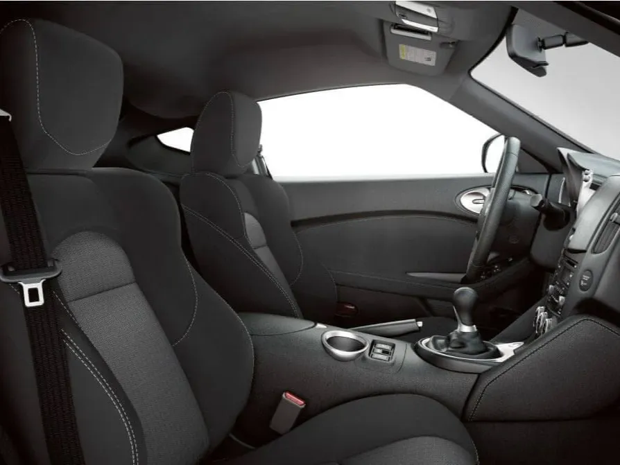 nissan 370z IMAGE