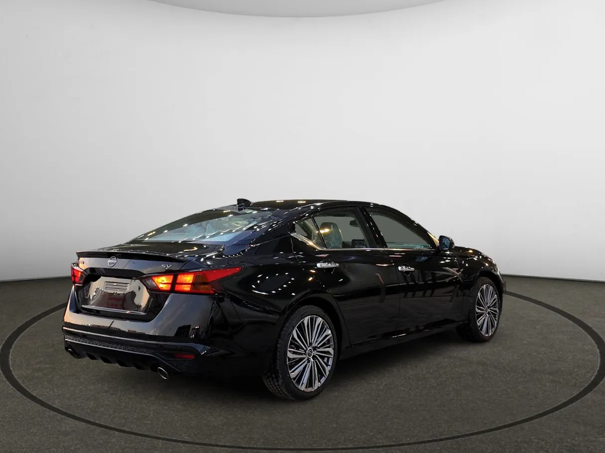 makes.nissan models.altima IMAGE