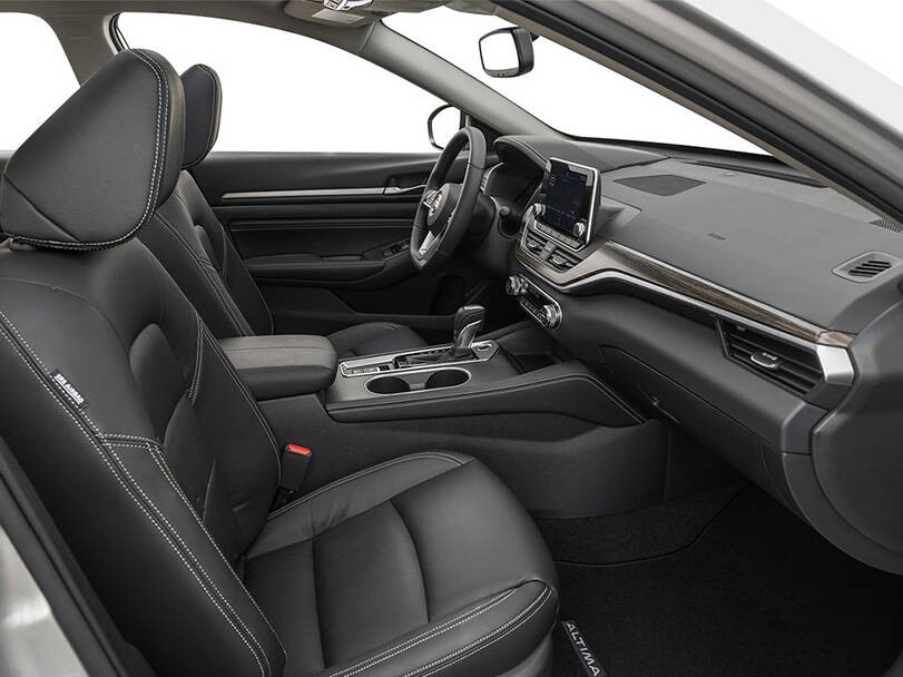 nissan altima IMAGE