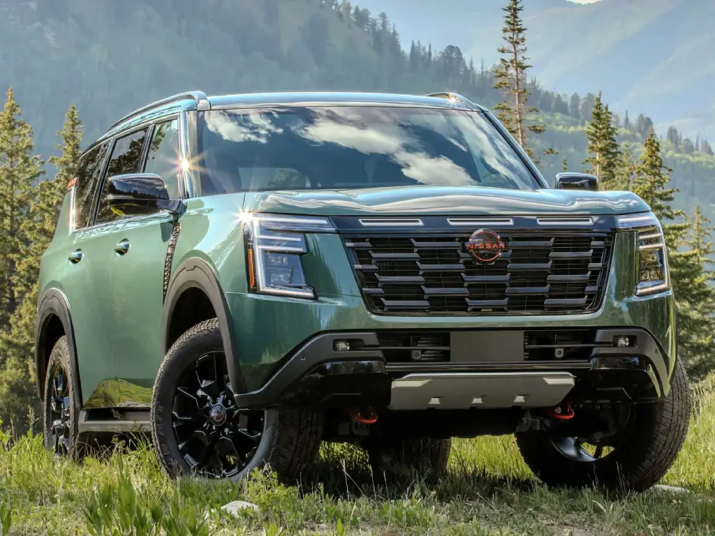 nissan armada IMAGE