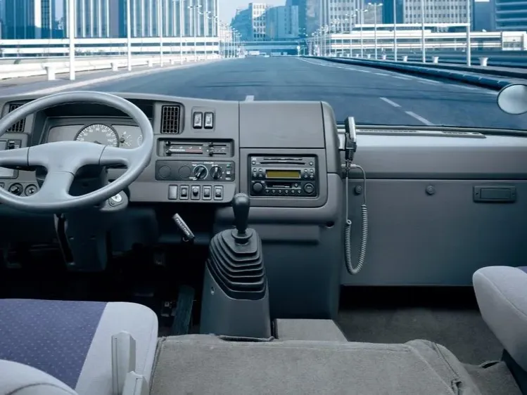 nissan civilian IMAGE