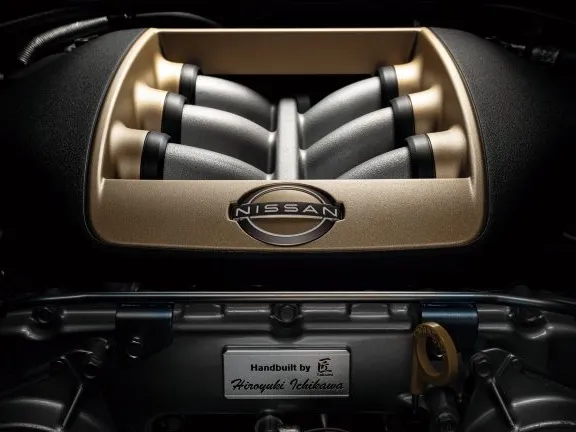 nissan gt-r IMAGE