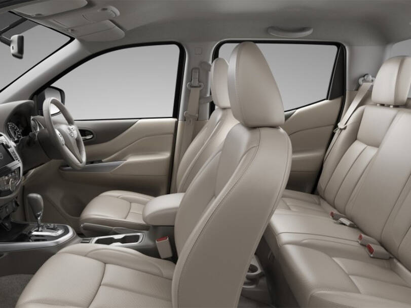 nissan navara IMAGE